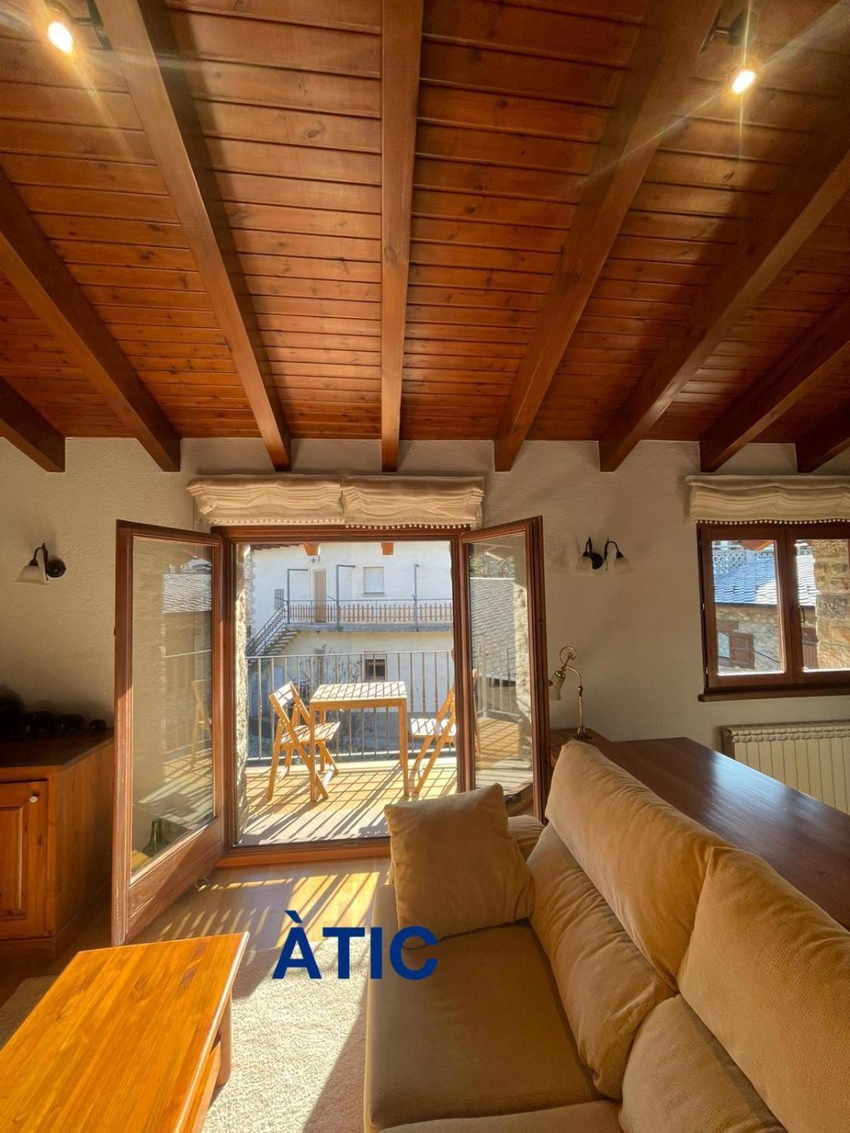 Apartaments Cal Bertran Бельвер-де-Серданья Екстер'єр фото