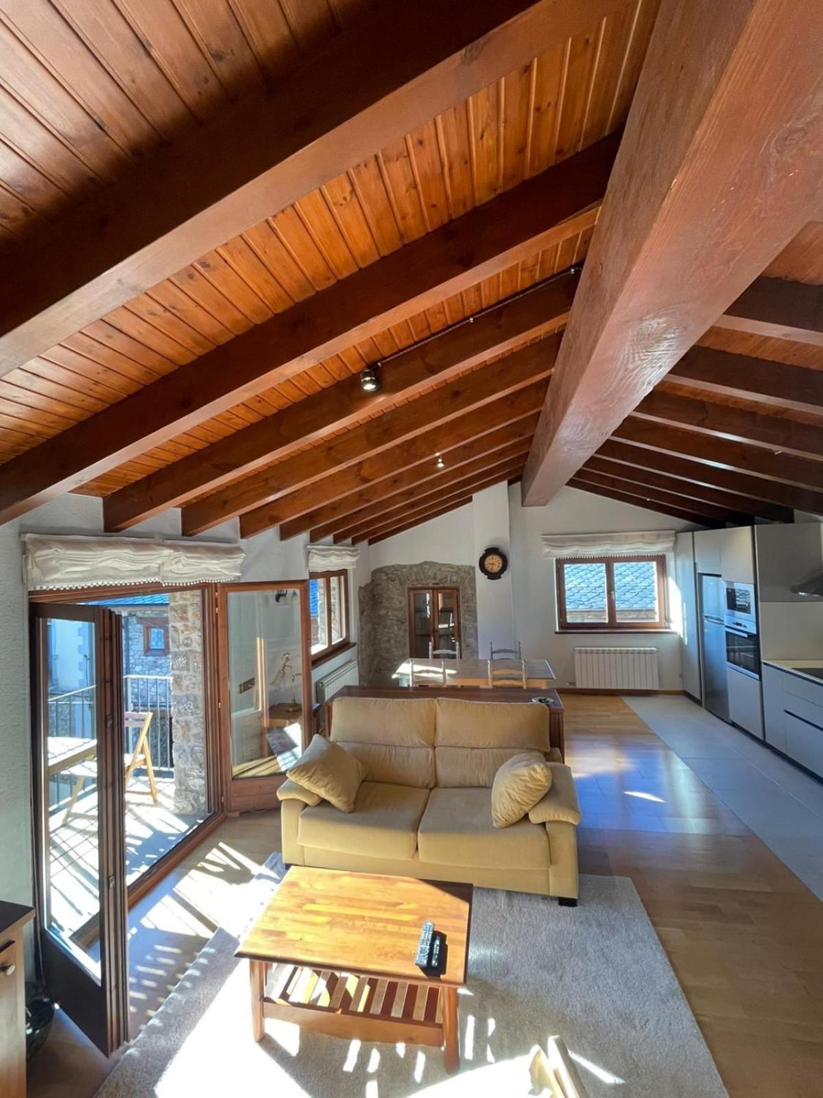 Apartaments Cal Bertran Бельвер-де-Серданья Екстер'єр фото
